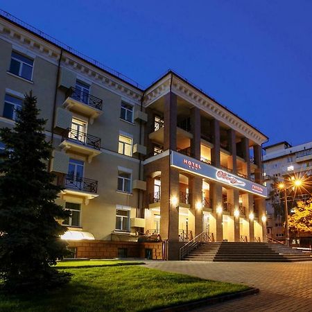 Oberig Hotel Kiev Exterior foto